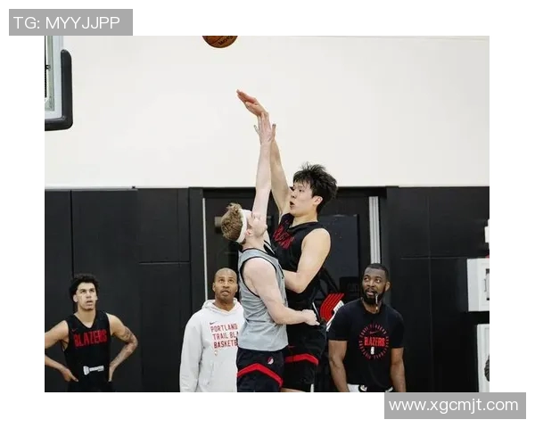 2013年雷霆与开拓者激战回顾：一场篮球盛宴的精彩瞬间与战术分析