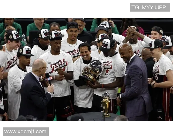 NBA热火与魔术激战正酣今日战报精彩回顾与赛况分析 NBA热火与魔术激战正酣今日战报精彩回顾与赛况分析